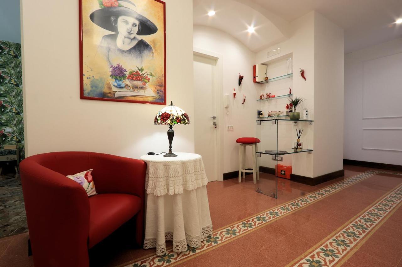 Bed and Breakfast Casa Nina Deluxe Salerno Exterior foto